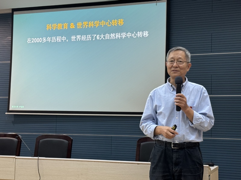 黑白体育手机版