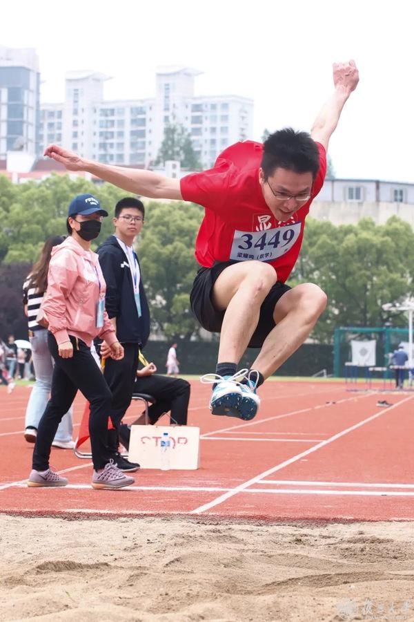 黑白体育稳定线路