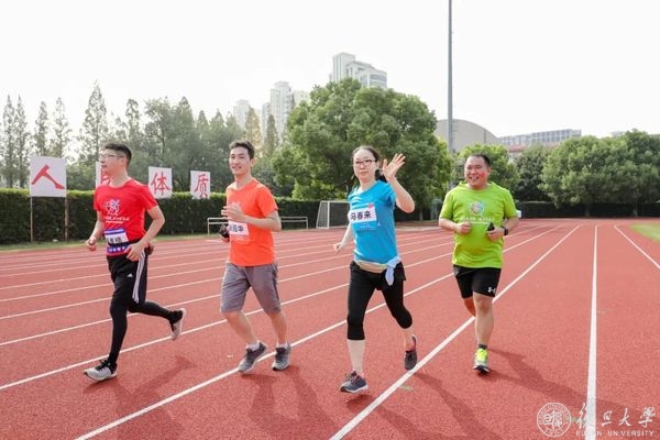 黑白体育指定入口